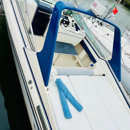 Vina Romance - Romantic Boat In Marina *
