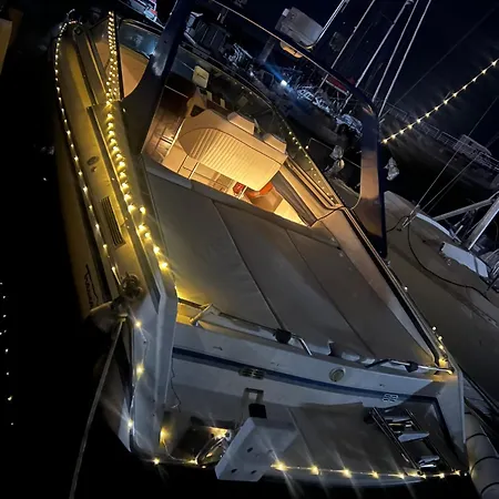 Hotel na wodzie Vina Romance - Romantic Boat In Marina Lizbona